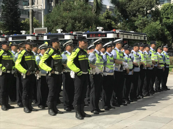 佛山南海移动报警平台发放仪式——治安防控全覆盖 服务群众零距离(图7)