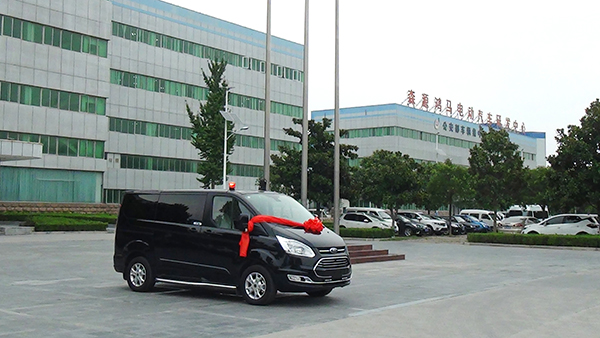 湖北武汉天河机场公安局移动处警车发车(图3)
