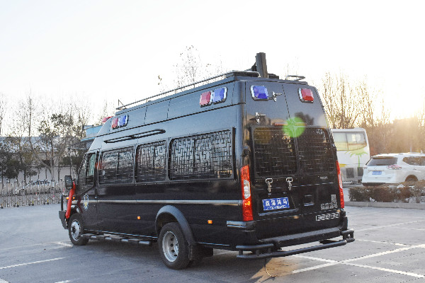 洛阳市公安局采购防暴处突车(图5)