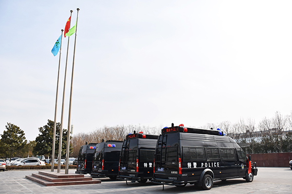 山东龙口市公安局采购4台防暴运兵车(图5)