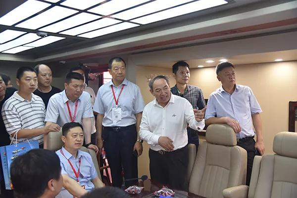 森源鸿马携20款警务车震撼亮相2018国际警用装备展(图3)