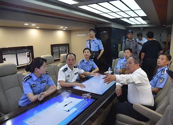 森源鸿马携20款警务车震撼亮相2018国际警用装备展(图6)