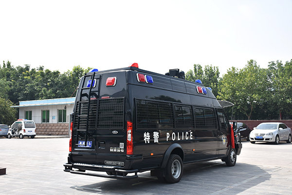 平顶山叶县公安局采购防暴运兵车(图5)