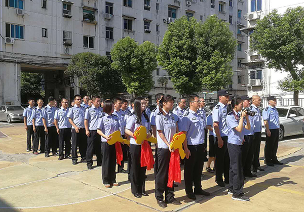 江西安义县公安局举行电动巡逻车发放仪式(图3)