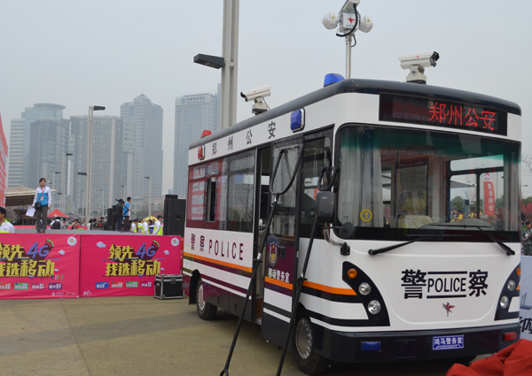郑州国际马拉松开跑！除了8000警力护航，还有它！(图3)