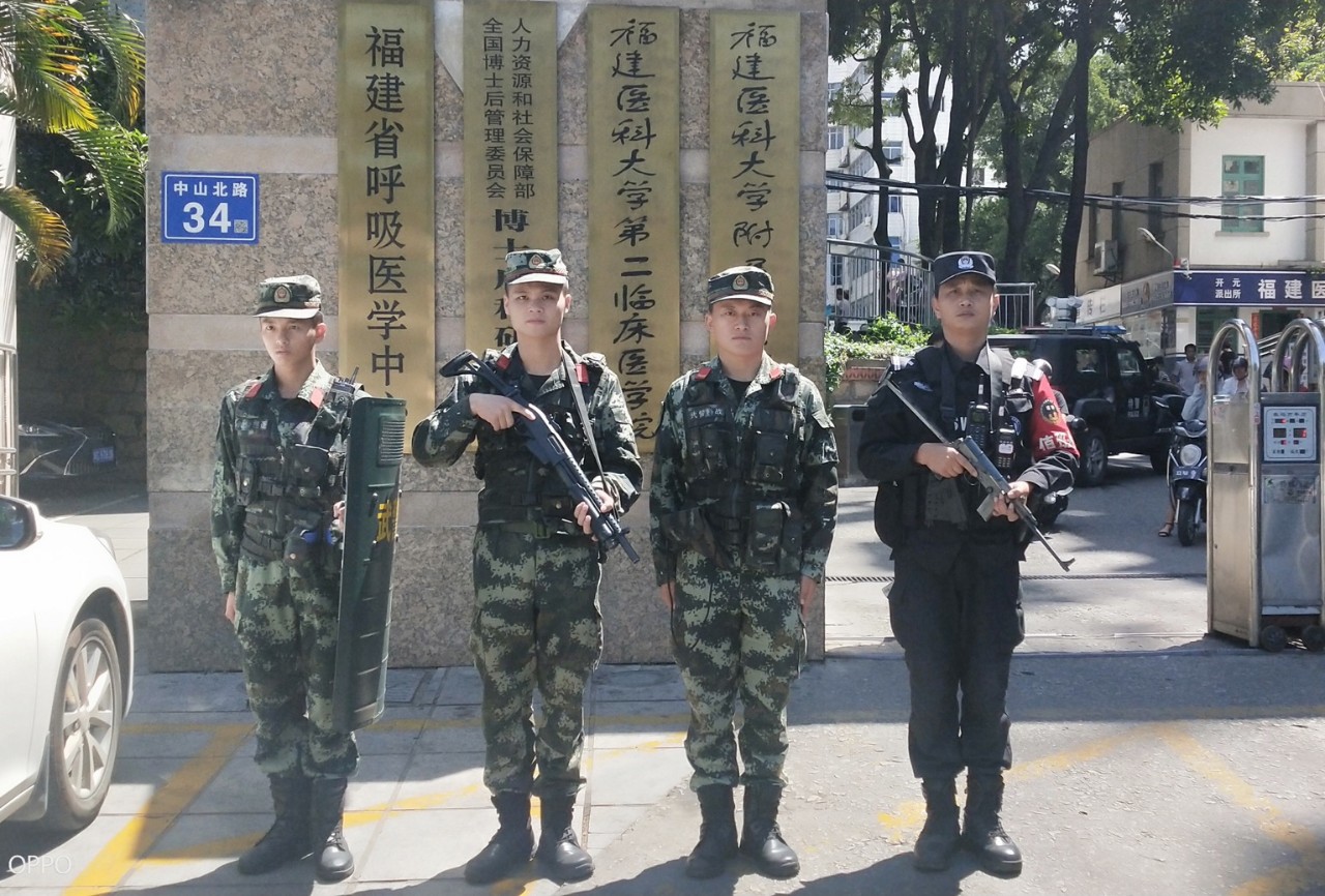 泉州||鲤城巡特警反恐大队加强国庆70周年安保期间社会治安巡逻防控工作(图9)