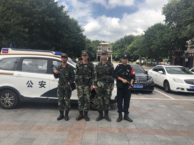 泉州||鲤城巡特警反恐大队加强国庆70周年安保期间社会治安巡逻防控工作(图10)