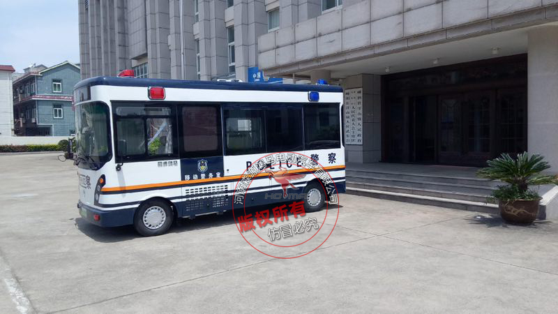 浙江舟山移动警务室上岗执勤——提效能 惠民生(图2)