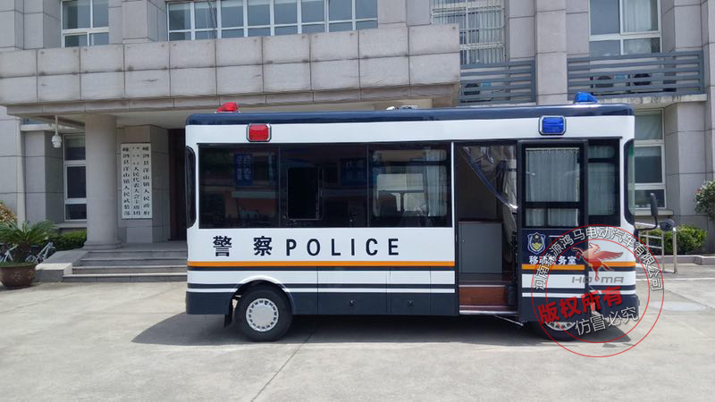 浙江舟山移动警务室上岗执勤——提效能 惠民生(图3)