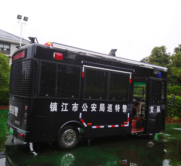 江苏镇江移动警务室上岗||打造平安和谐社会(图2)