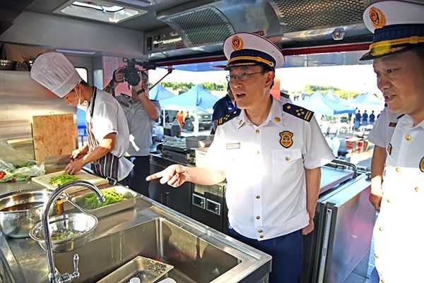 让美食随救援走 提升用餐幸福感||森源鸿马饮食保障车(图4)