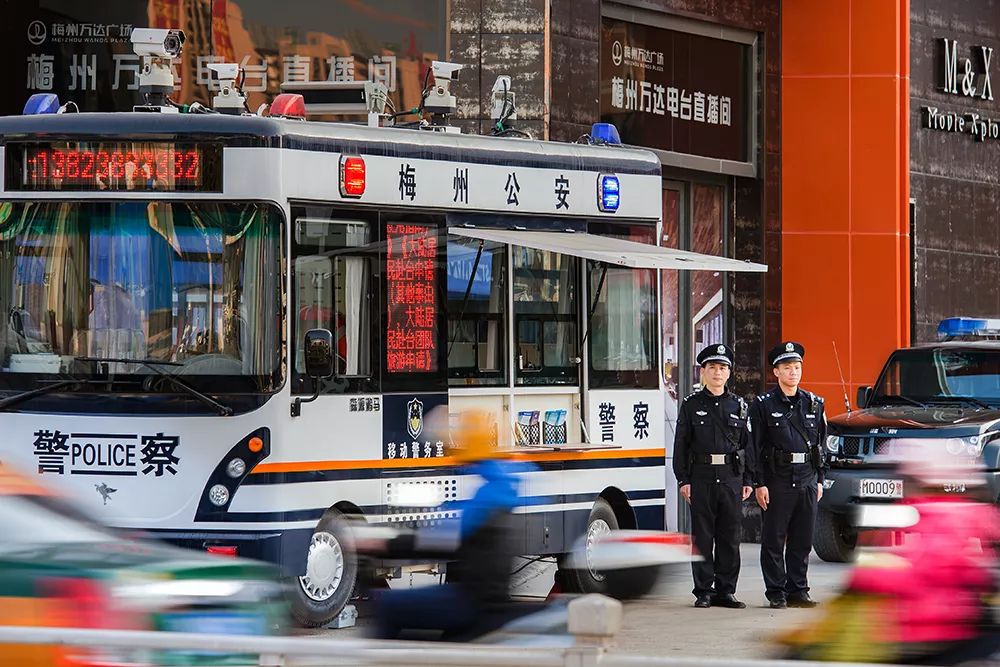 森源鸿马移动警务室：元宵节的平安守护者(图6)