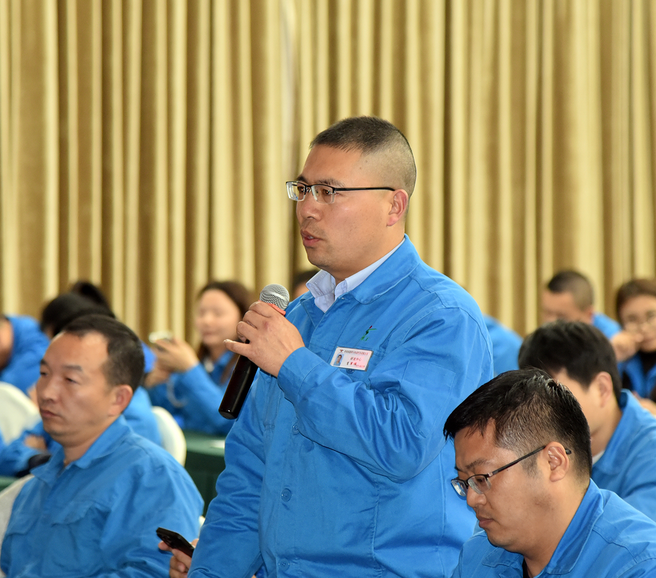 学华为精神 促高质量发展||森源鸿马召开《在学习华为心得体会交流专题会上的讲话》专题学习分享会(图9)