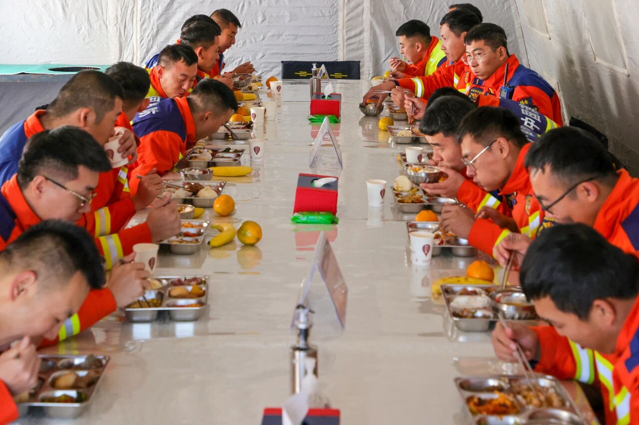 无预案砺兵显真章||森源鸿马模块方舱助力大同消防战勤保障演练(图5)