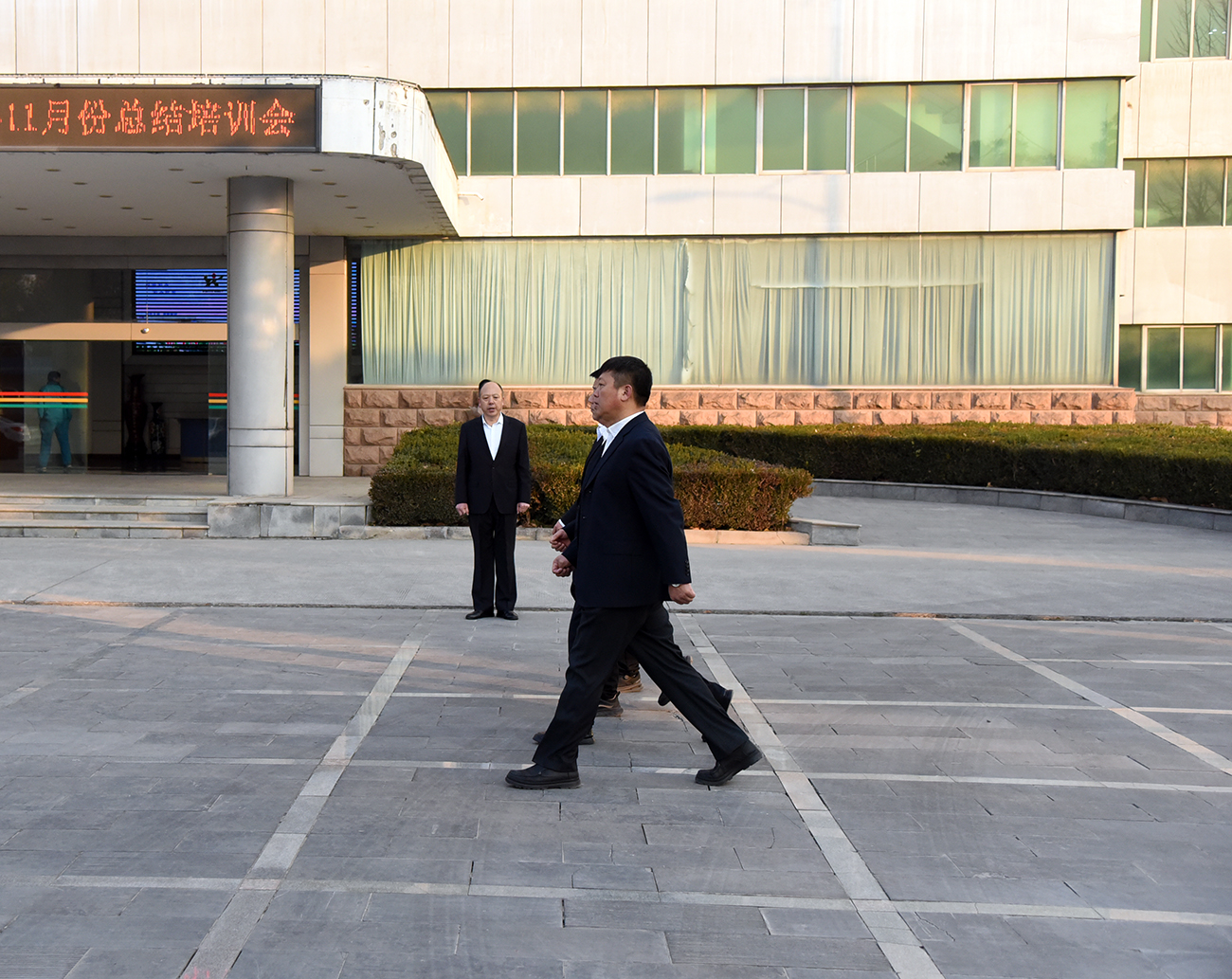 学华为模式 强团队战力!森源鸿马营销中心召开11月培训总结会(图5) 学华为模式 强团队战力!森源鸿马营销中心召开11月培训总结会(图5)