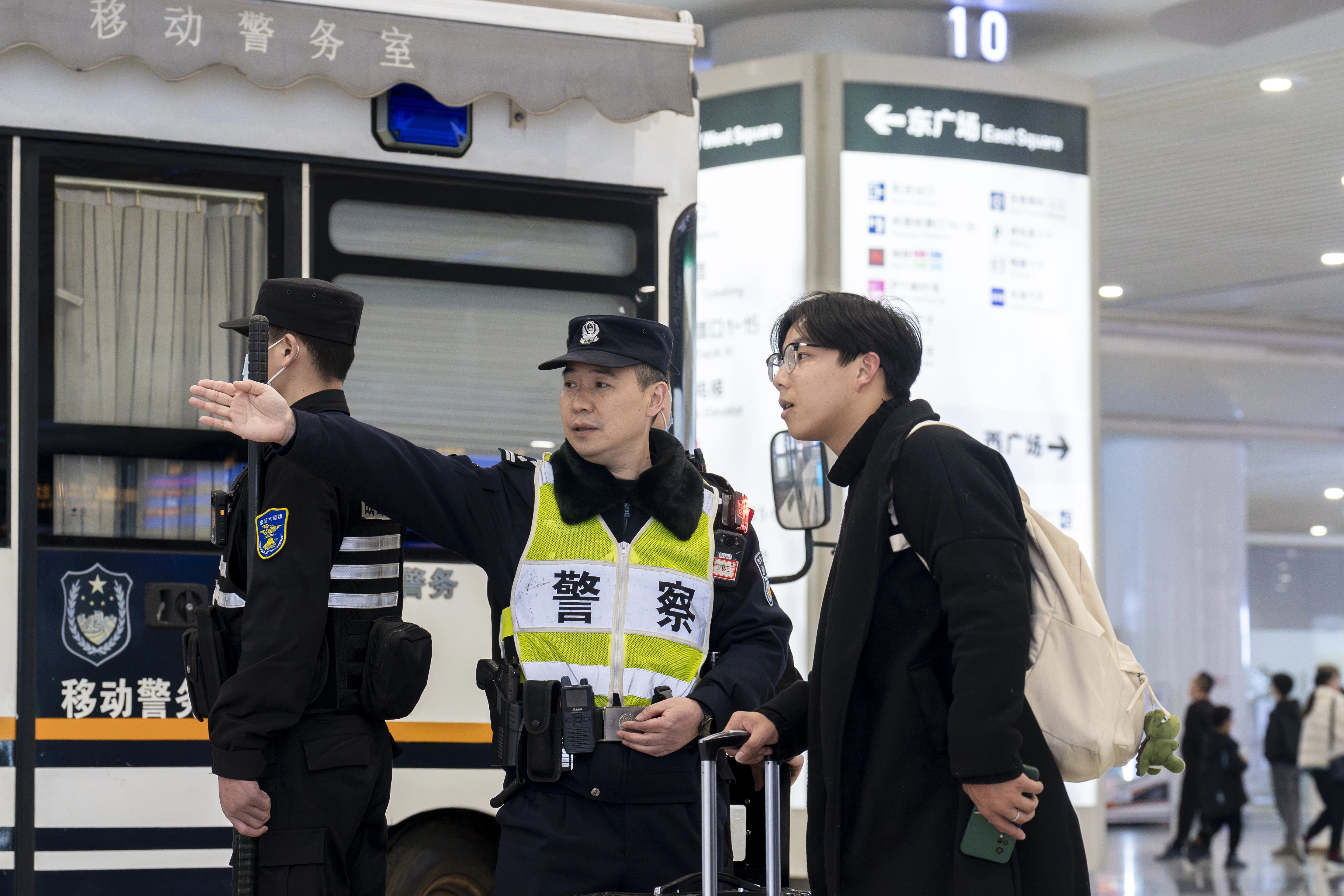 执勤一线显担当！森源鸿马移动警务平台全天候守护平安防线(图14)