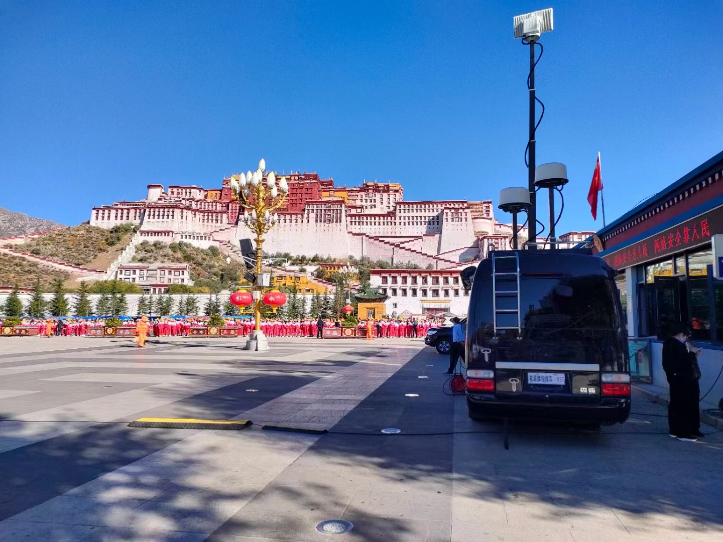 执勤一线显担当！森源鸿马移动警务平台全天候守护平安防线(图11)