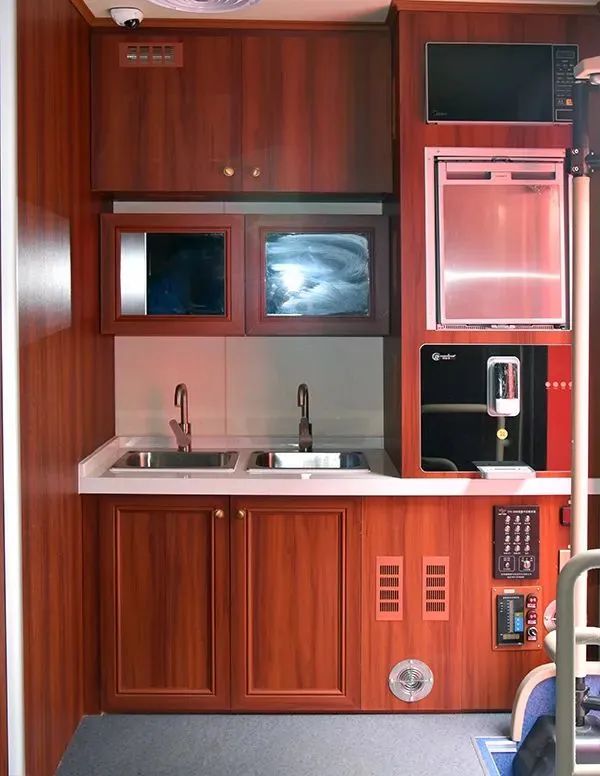 应急保障“移动之家”上线!森源鸿马宿营车科普解读(图4) 应急保障“移动之家”上线!森源鸿马宿营车科普解读(图4)