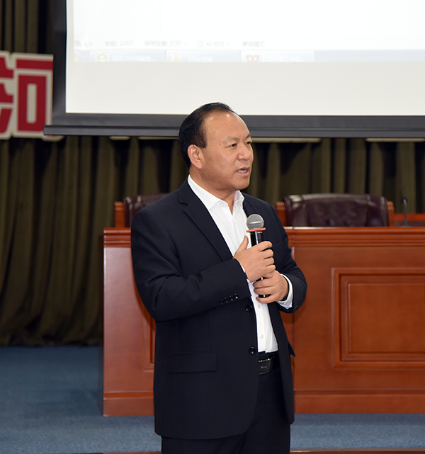 锚定目标强攻坚 凝心聚力拓市场 —— 森源鸿马营销中心召开总结培训动员会(图2)