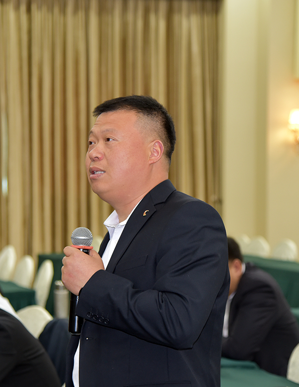 锚定目标强攻坚 凝心聚力拓市场 —— 森源鸿马营销中心召开总结培训动员会(图5)