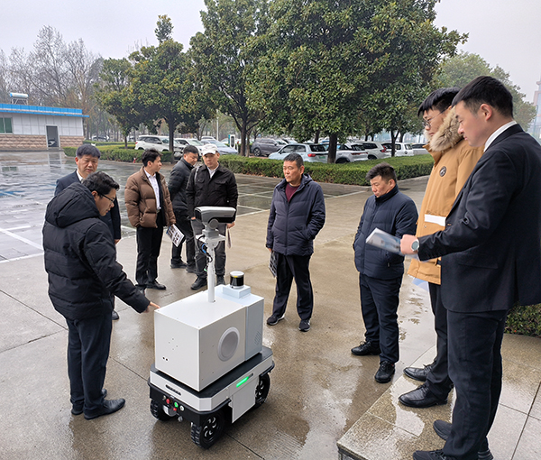 锚定目标强攻坚 凝心聚力拓市场 —— 森源鸿马营销中心召开总结培训动员会(图13)