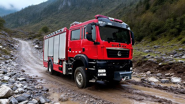 实战赋能 全域护航——森源鸿马器材消防车筑牢消防救援装备保障防线(图3)