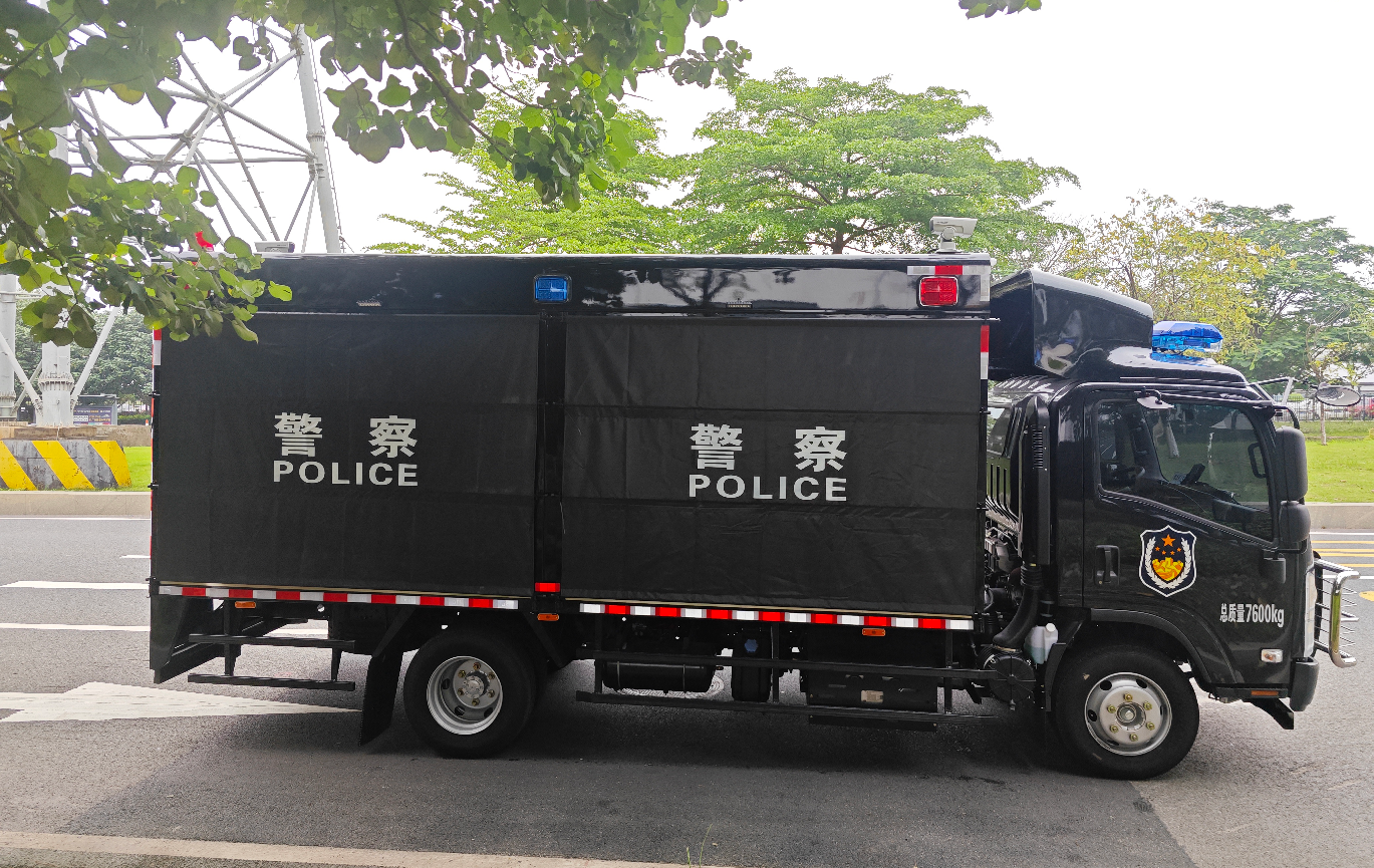 布障车(图3)
