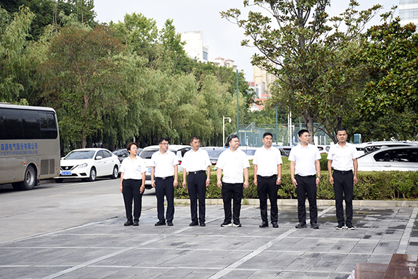 复盘学习明得失 聚力攻坚冲全年||森源鸿马销售部6月份暨上半年总结培训会顺利召开 (图6) 复盘学习明得失 聚力攻坚冲全年||森源鸿马销售部6月份暨上半年总结培训会顺利召开 (图6)