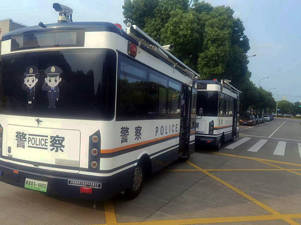上海6台智慧警务便民服务工作站正式“入警”(图2)