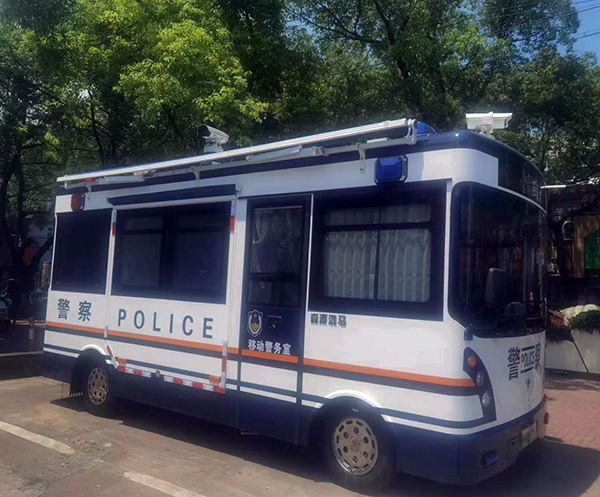 上海6台智慧警务便民服务工作站正式“入警”(图7)